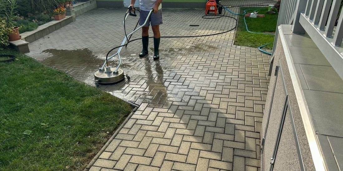 Práca s rotačnou hlavicou, Levice a okolie